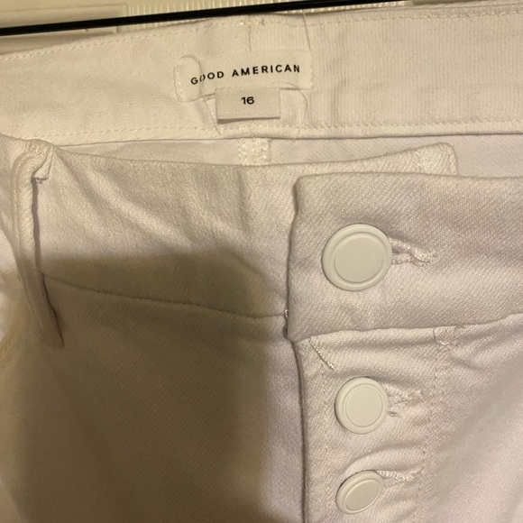Good American White Straight Jeans - Picture 5 of 5